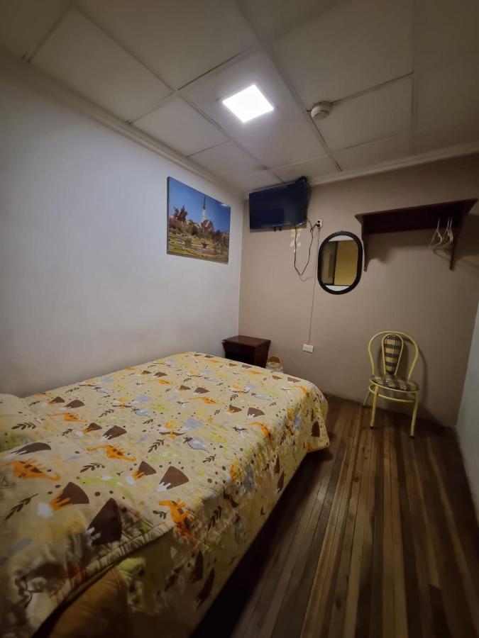 Hostal Alborada Κουένκα Εξωτερικό φωτογραφία