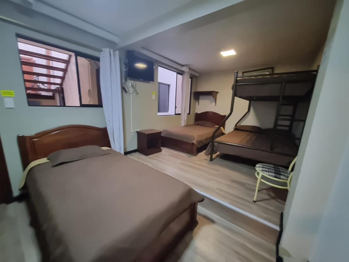 Hostal Alborada Κουένκα Εξωτερικό φωτογραφία